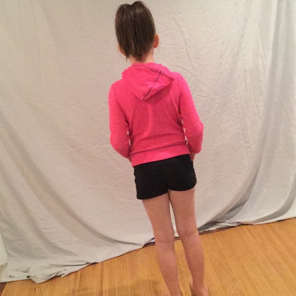 Sweatshirt - Picture 2 of 4